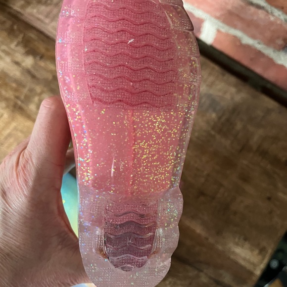 New with tags, little girls sparkly boots heels, light up new with tags - Picture 5 of 5